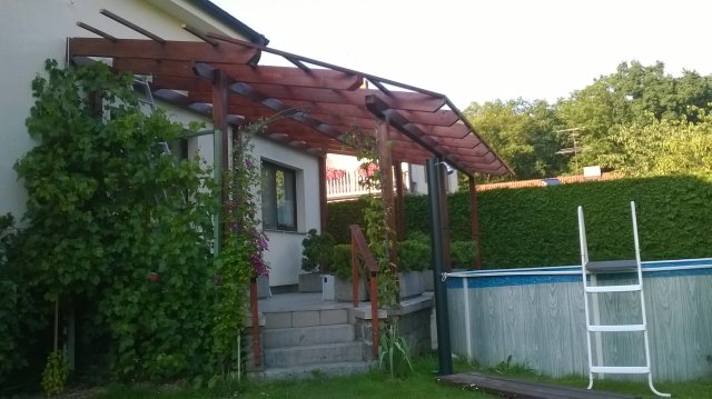 venkovní pergola